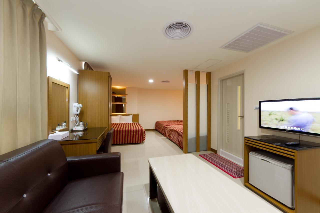 Songshan Hotel Kaohsiung Exterior photo